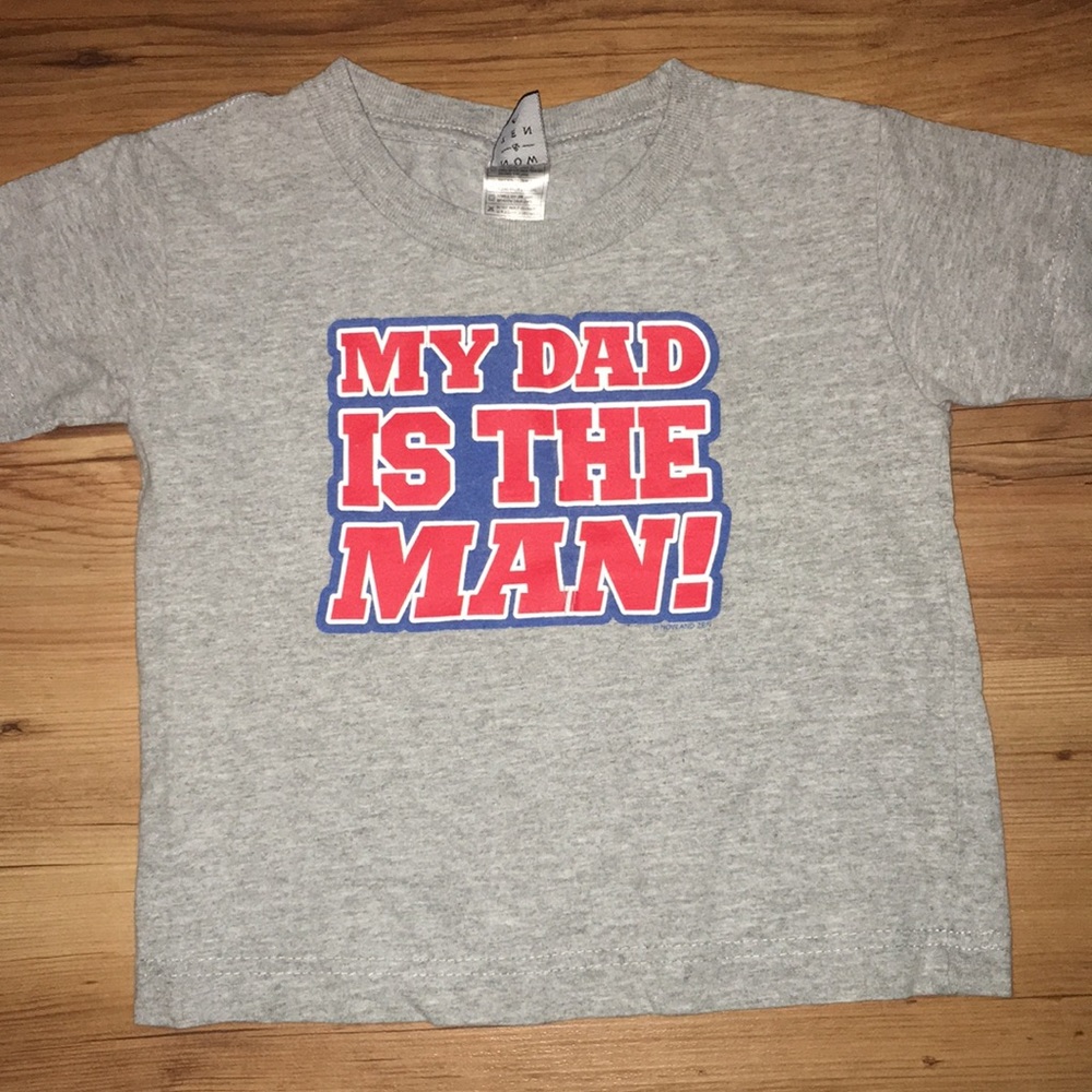 Now & Zen gray t-shirts 3T My Dad Is the Man